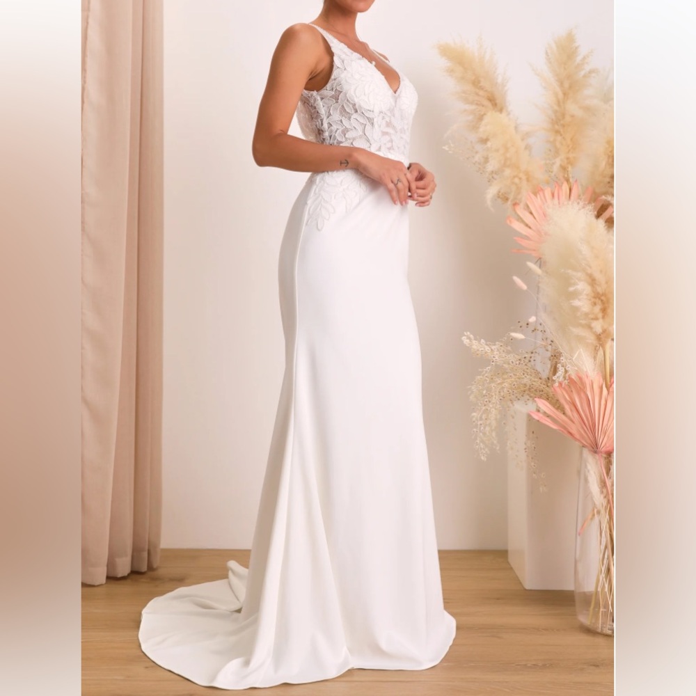 NWT Lulus Remarkably Romantic White Sheer Mesh Beaded Maxi Wedding Dress - Picture 3 of 6
